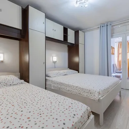 Magnolia Apartment